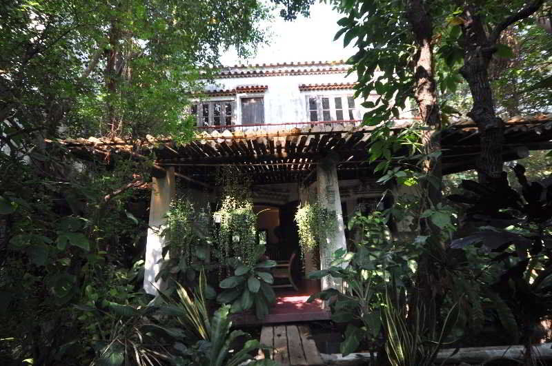 Momchailai Pattaya Retreat Exteriör bild